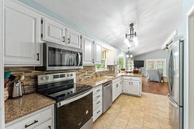Charming, updated  move-in ready! This 2,062 sq ft home sits on on Bella Vista Country Club - Highlands in Arkansas - for sale on GolfHomes.com, golf home, golf lot