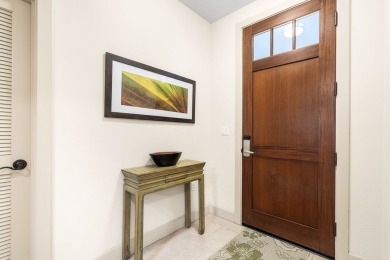 Lovely top floor, beautiful refreshed 3-bedroom, 3-bathroom on Waikoloa Beach Resort Golf Course in Hawaii - for sale on GolfHomes.com, golf home, golf lot