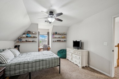 Stylish & Spacious Updated 4-Bedroom 3-Bath Home located on a on Battle Creek Golf Course in Oklahoma - for sale on GolfHomes.com, golf home, golf lot