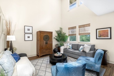 Lovely top floor, beautiful refreshed 3-bedroom, 3-bathroom on Waikoloa Beach Resort Golf Course in Hawaii - for sale on GolfHomes.com, golf home, golf lot