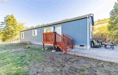 You can live in an outdoor lover's paradise. This property has a on Circle Bar Golf Club in Oregon - for sale on GolfHomes.com, golf home, golf lot