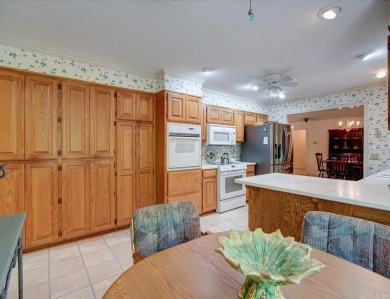 CHARMING VILLAGE RETREAT!  This cozy 3 bed, 2.5 bath home has a on Coronado Golf Course in Arkansas - for sale on GolfHomes.com, golf home, golf lot