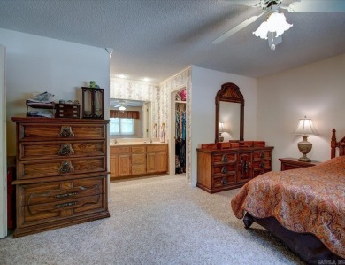CHARMING VILLAGE RETREAT!  This cozy 3 bed, 2.5 bath home has a on Coronado Golf Course in Arkansas - for sale on GolfHomes.com, golf home, golf lot