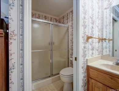 CHARMING VILLAGE RETREAT!  This cozy 3 bed, 2.5 bath home has a on Coronado Golf Course in Arkansas - for sale on GolfHomes.com, golf home, golf lot
