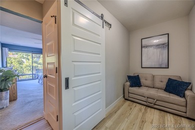 This 3 bedroom, 2 bath condo is sleek, modern & truly move-in on Seasons Ridge At Four Seasons in Missouri - for sale on GolfHomes.com, golf home, golf lot
