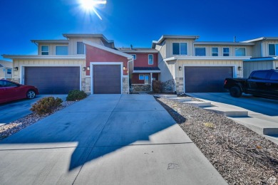 Come and check this amazing townhome centrally located in on Talons Cove Golf Club in Utah - for sale on GolfHomes.com, golf home, golf lot