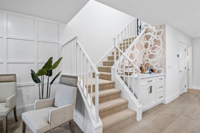 This contemporary townhouse, updated in 2022, effortlessly on Hunters Run Golf and Country Club in Florida - for sale on GolfHomes.com, golf home, golf lot
