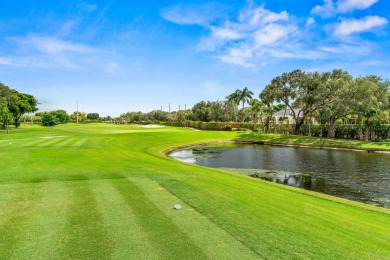 Bright and airy 2 Bedroom + Den, 2.5 Bath condo in The Polo Club on Broken Sound Golf and Club  in Florida - for sale on GolfHomes.com, golf home, golf lot