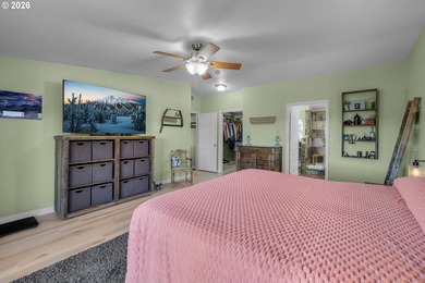 Country Living with Mountain views and overlooking the John Day on John Day Golf Club in Oregon - for sale on GolfHomes.com, golf home, golf lot