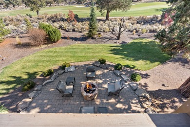This Sun Forest-built home is perfectly positioned between the on The Club At Pronghorn Golf Course in Oregon - for sale on GolfHomes.com, golf home, golf lot