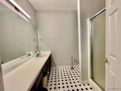 Welcome home to this beautifully refreshed 3-bedroom, 2-bath on Arrowhead Country Club in Alabama - for sale on GolfHomes.com, golf home, golf lot