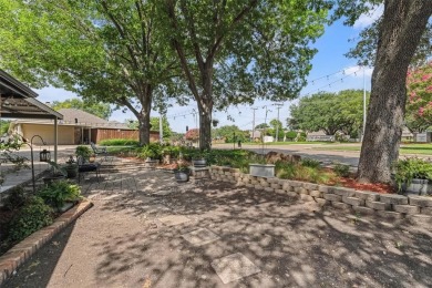 Charming Move-In Ready Home in Mesquite located directly outside on Dallas Athletic Club in Texas - for sale on GolfHomes.com, golf home, golf lot