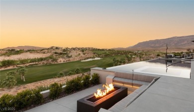 Architectural desert modern masterpiece set back from the street on The Summit Club in Nevada - for sale on GolfHomes.com, golf home, golf lot