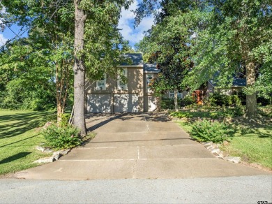 Calling all golfers and lake lovers! This beautiful large family on Emerald Bay Club in Texas - for sale on GolfHomes.com, golf home, golf lot