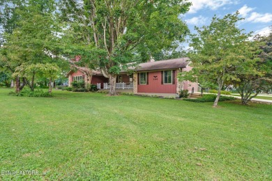 Nice ranch style home in a great location-within minutes of on Druid Hills Golf Club in Tennessee - for sale on GolfHomes.com, golf home, golf lot