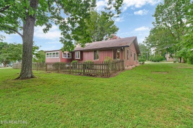 Nice ranch style home in a great location-within minutes of on Druid Hills Golf Club in Tennessee - for sale on GolfHomes.com, golf home, golf lot