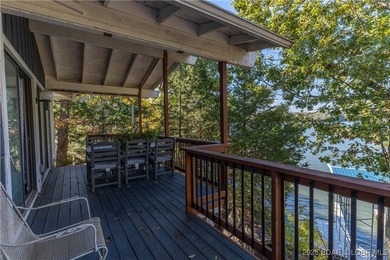 Your piece of paradise in the highly coveted Tan-Tar-A Estates on The Oaks Golf Course in Missouri - for sale on GolfHomes.com, golf home, golf lot