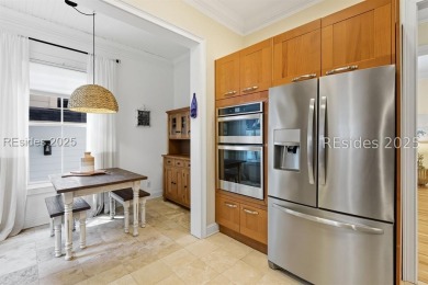 Charming and move-in ready, this 5BR/3BA Golf Cottage in Haig on Haig Point Golf Club in South Carolina - for sale on GolfHomes.com, golf home, golf lot