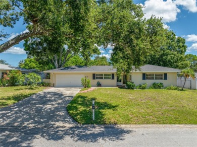 One or more photo(s) has been virtually staged. Tailored for on Belleview Biltmore Golf Club in Florida - for sale on GolfHomes.com, golf home, golf lot