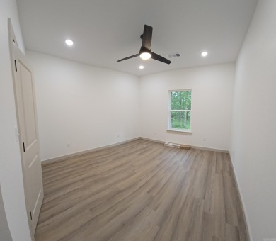 This property sounds absolutely fantastic! With its prime on Diamondhead Golf and Country Club in Arkansas - for sale on GolfHomes.com, golf home, golf lot