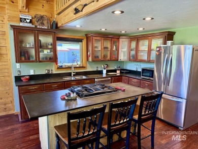 Turn-key McCall Golf Course log home on nearly 1/2 acre! Fully on McCall Municipal Golf Course in Idaho - for sale on GolfHomes.com, golf home, golf lot