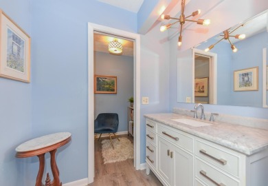 This 3BR/3BA luxurious townhome situated in the sought after on Eagle Wood Golf Course in Florida - for sale on GolfHomes.com, golf home, golf lot