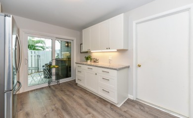 This 3BR/3BA luxurious townhome situated in the sought after on Eagle Wood Golf Course in Florida - for sale on GolfHomes.com, golf home, golf lot