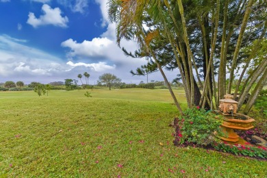 This 3BR/3BA luxurious townhome situated in the sought after on Eagle Wood Golf Course in Florida - for sale on GolfHomes.com, golf home, golf lot
