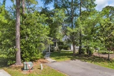 Charming Cottage in Myrtle Beach Golf  Yacht - Gated Community on Heron Point Golf Club in South Carolina - for sale on GolfHomes.com, golf home, golf lot