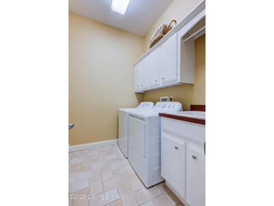 Rare Opportunity - Will Not Last!
Meticulously maintained and on Lake Forest Country Club in Kentucky - for sale on GolfHomes.com, golf home, golf lot