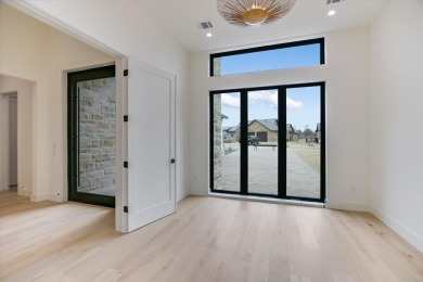 April 2025 buyer incentives include a $20k buyer discretionary on Summit Rock Golf Course in Texas - for sale on GolfHomes.com, golf home, golf lot