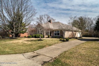 Luxury Living in Hunting Creek - Welcome Home! Nestled in the on Hunting Creek Country Club in Kentucky - for sale on GolfHomes.com, golf home, golf lot