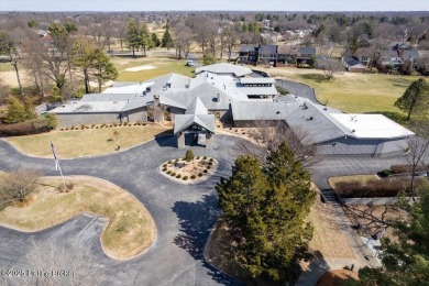 Luxury Living in Hunting Creek - Welcome Home! Nestled in the on Hunting Creek Country Club in Kentucky - for sale on GolfHomes.com, golf home, golf lot