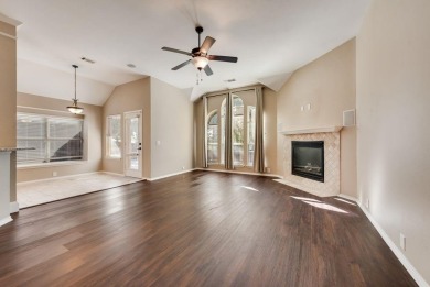 BRING ALL OFFERS! This one-story home is situated on an on Oakmont Country Club in Texas - for sale on GolfHomes.com, golf home, golf lot