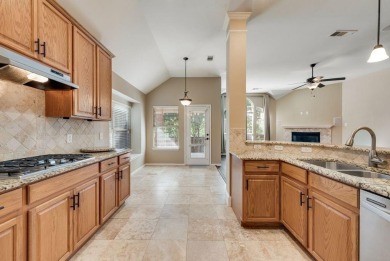 BRING ALL OFFERS! This one-story home is situated on an on Oakmont Country Club in Texas - for sale on GolfHomes.com, golf home, golf lot