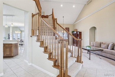 Welcome to carefree living in the highly sought-after Heritage on Hawkridge Golf Course in Missouri - for sale on GolfHomes.com, golf home, golf lot