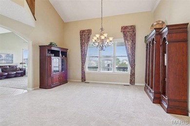 Welcome to carefree living in the highly sought-after Heritage on Hawkridge Golf Course in Missouri - for sale on GolfHomes.com, golf home, golf lot