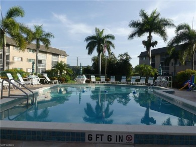 This FIRST FLOOR 2-bedroom, 2- bath condo with 1,071 sq. ft. is on Hibiscus Golf Club in Florida - for sale on GolfHomes.com, golf home, golf lot