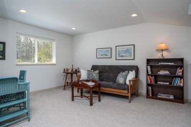 Beautifully updated in 2023, this immaculate townhome is located on Buffalo Hill Golf Club in Montana - for sale on GolfHomes.com, golf home, golf lot