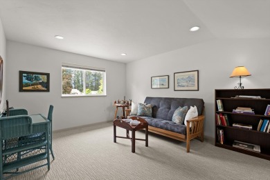 Beautifully updated in 2023, this immaculate townhome is located on Buffalo Hill Golf Club in Montana - for sale on GolfHomes.com, golf home, golf lot