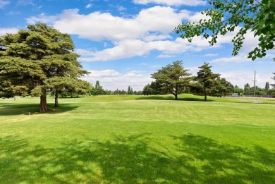 Beautifully updated in 2023, this immaculate townhome is located on Buffalo Hill Golf Club in Montana - for sale on GolfHomes.com, golf home, golf lot