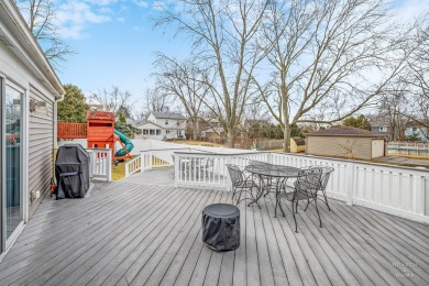 SPACIOUS four-bedroom home with all the room(s) and pretty on Village Links of Glen Ellyn in Illinois - for sale on GolfHomes.com, golf home, golf lot