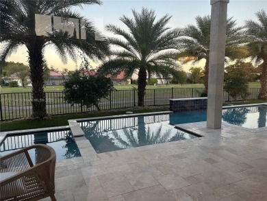 Cathedral Ceiling Single family Home for Sale located in the on Woodmont Country Club in Florida - for sale on GolfHomes.com, golf home, golf lot