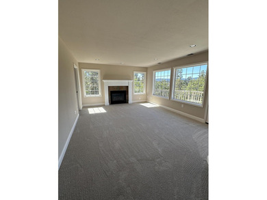 3039 Sq. Ft., 4 bedroom, 2.5 bath custom on .75 acre golf course on Running Y Ranch Resort in Oregon - for sale on GolfHomes.com, golf home, golf lot