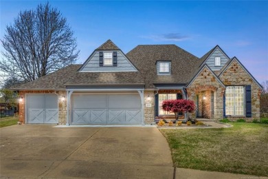 Show up at this home and let the stress of the day just melt on Forest Ridge Golf Club in Oklahoma - for sale on GolfHomes.com, golf home, golf lot