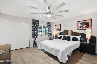 Beautifully remodeled, move-in-ready home in the active adult on Cottonwood Country Club in Arizona - for sale on GolfHomes.com, golf home, golf lot