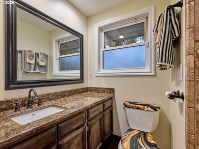 Welcome to golf course living without the HOA! This beautifully on Arrowhead Golf Club in Oregon - for sale on GolfHomes.com, golf home, golf lot