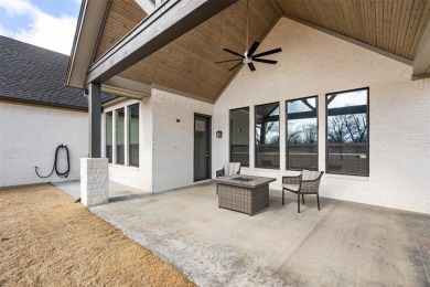 EXTRAORDINARY 3-3-4 MODERN FARMHOUSE HOME on 1.3 acres in Pecan on Nutcracker Golf Club in Texas - for sale on GolfHomes.com, golf home, golf lot