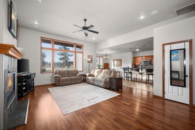 MOTIVATED SELLER! 3 car tandem garage! Beautiful home situated on The Fairways at West Terrace in Washington - for sale on GolfHomes.com, golf home, golf lot