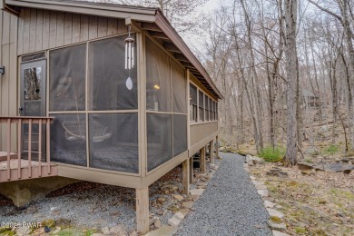 Bring your golf clubs to this  beautiful 4 bedroom 2 bathroom on Paupack Hills Golf and Country Club in Pennsylvania - for sale on GolfHomes.com, golf home, golf lot